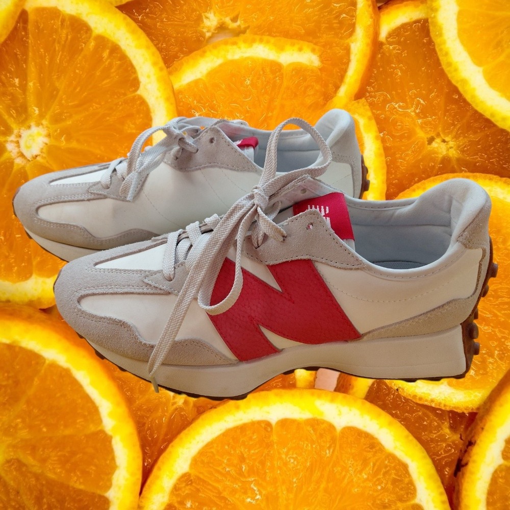 New Balance 327 White Red Grey Suede Sneakers WS327GC Mens 7.5 Womens 9